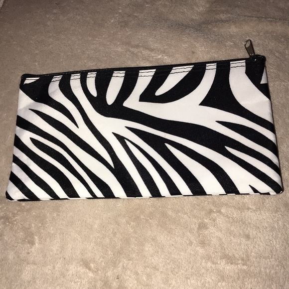 Zebra 🦓 print zippered bag 10x5.5” - Picture 2 of 3